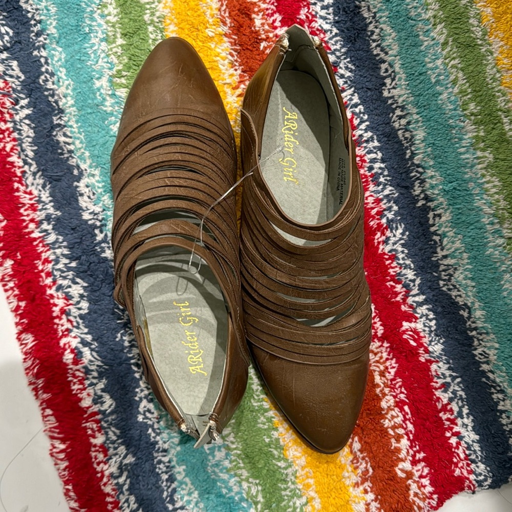 Arider girl booties